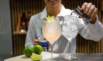 Cocktailkursus på Aloë cocktailbar